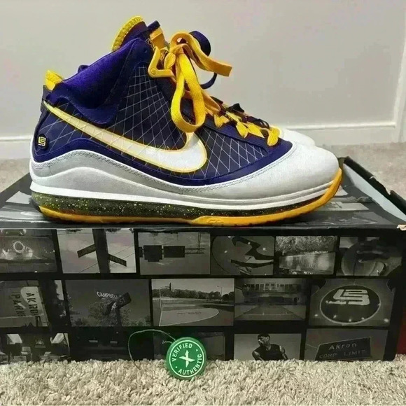 Nike Lebron VII QS Men’s Size 10 Media Day Lakers - Picture 5 of 9